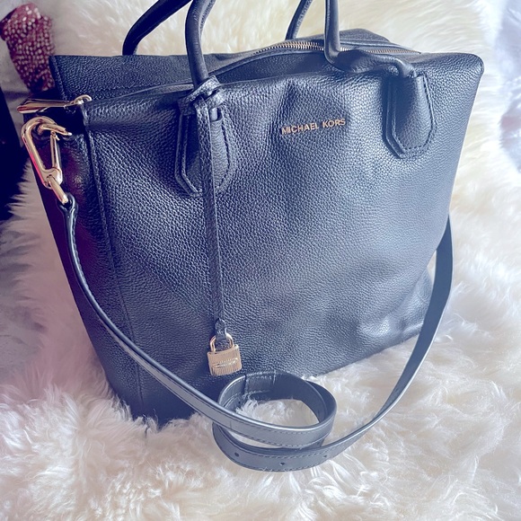 Michael Kors MERCER LEATHER CROSSBODY BAG - Picture 1 of 6